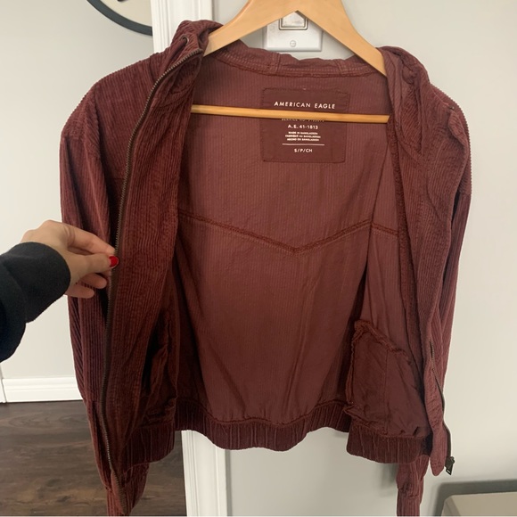 American Eagle Corduroy Jacket - Picture 4 of 7